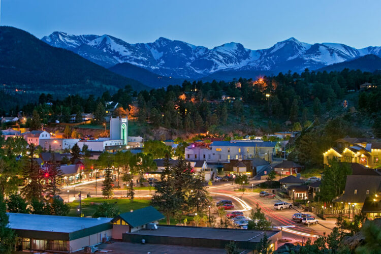 황혼의 Estes Park 다운타운