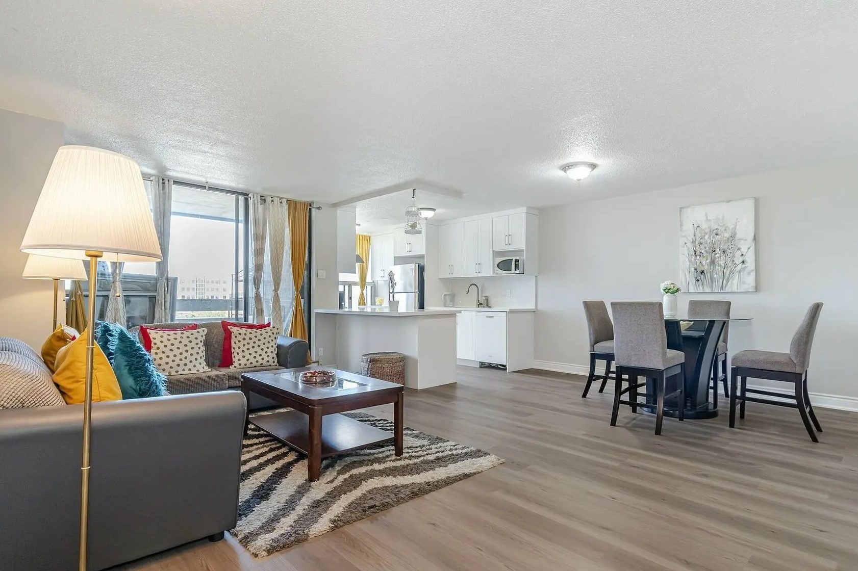 608-25 Kensington Rd.